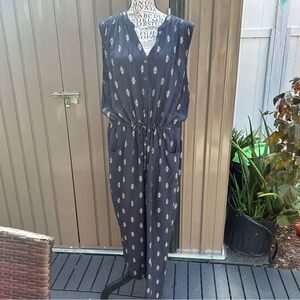 THE WHITE COMPANY Geometric-print tapered-leg Jumpsuit Silky Viscose Lenzing 14